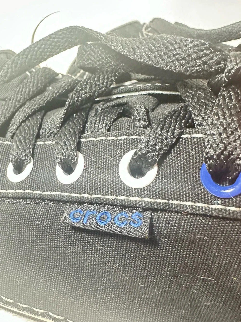 Crocs Hover Sneakers Black Canvas White Toecap Outsole J6 2013 Release 14797